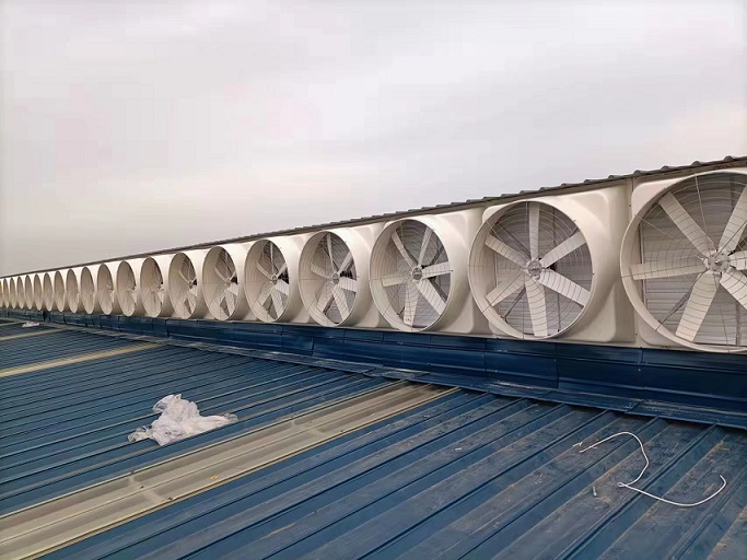 洛陽一拖缸體車間通風降溫工程